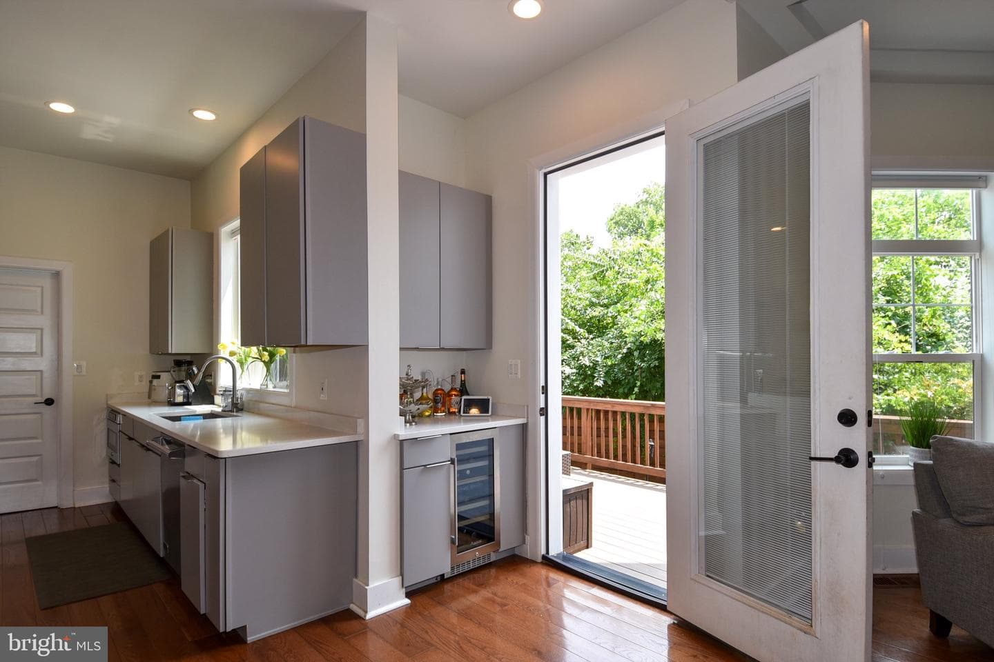 5802 Wilmett Rd photo 25