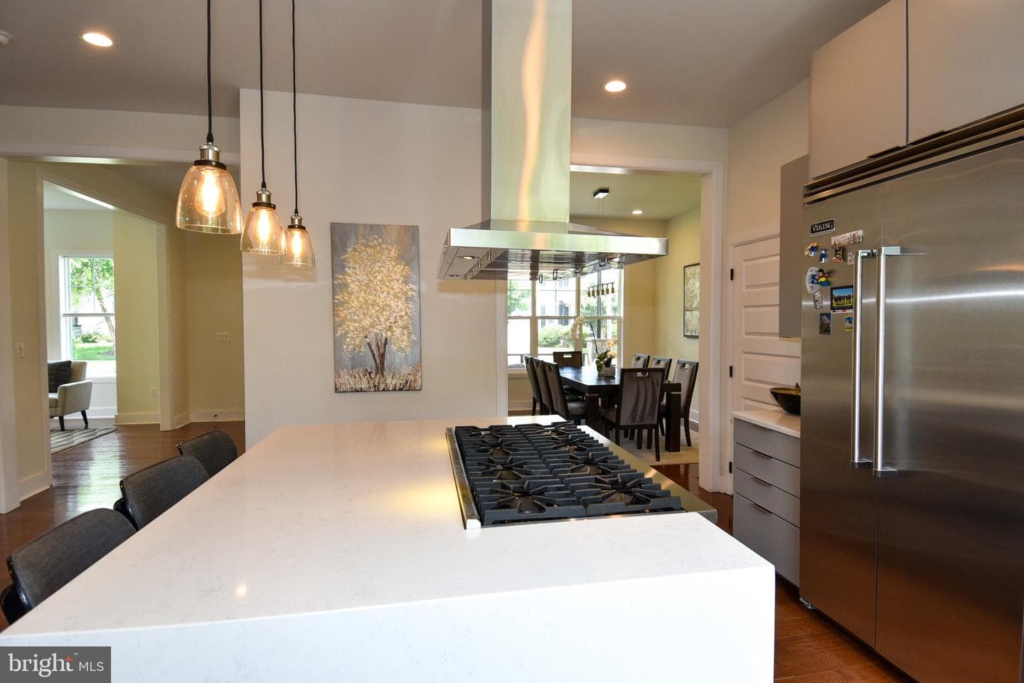 5802 Wilmett Rd photo 27