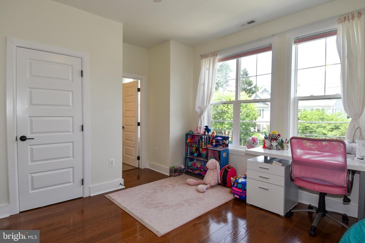 5802 Wilmett Rd photo 36
