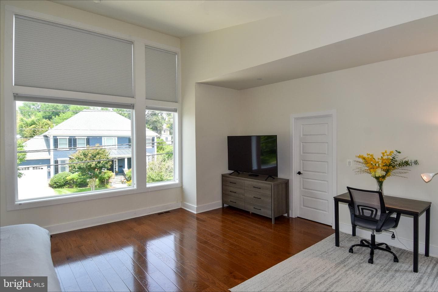 5802 Wilmett Rd photo 45