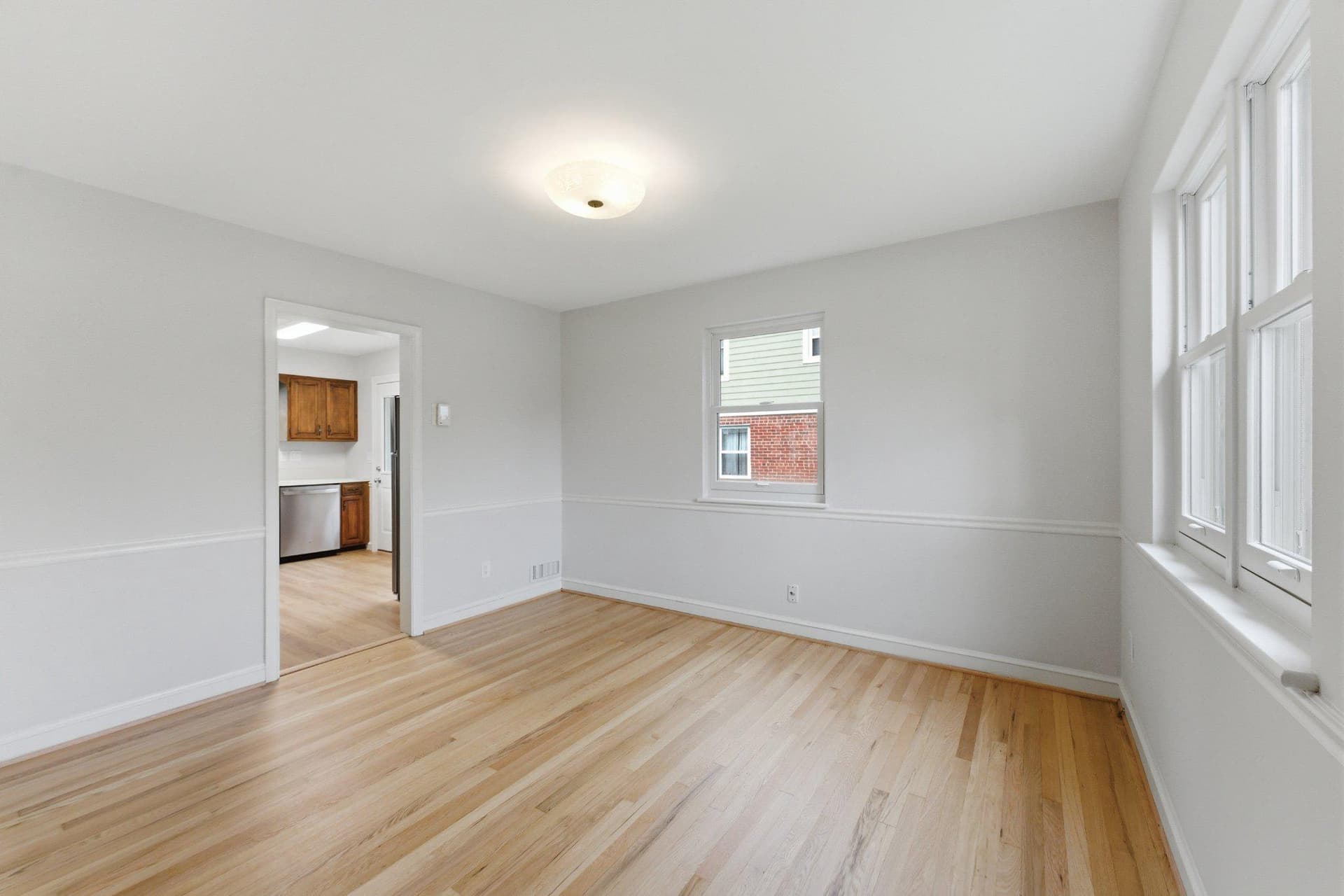 10143 Dallas Avenue photo 13