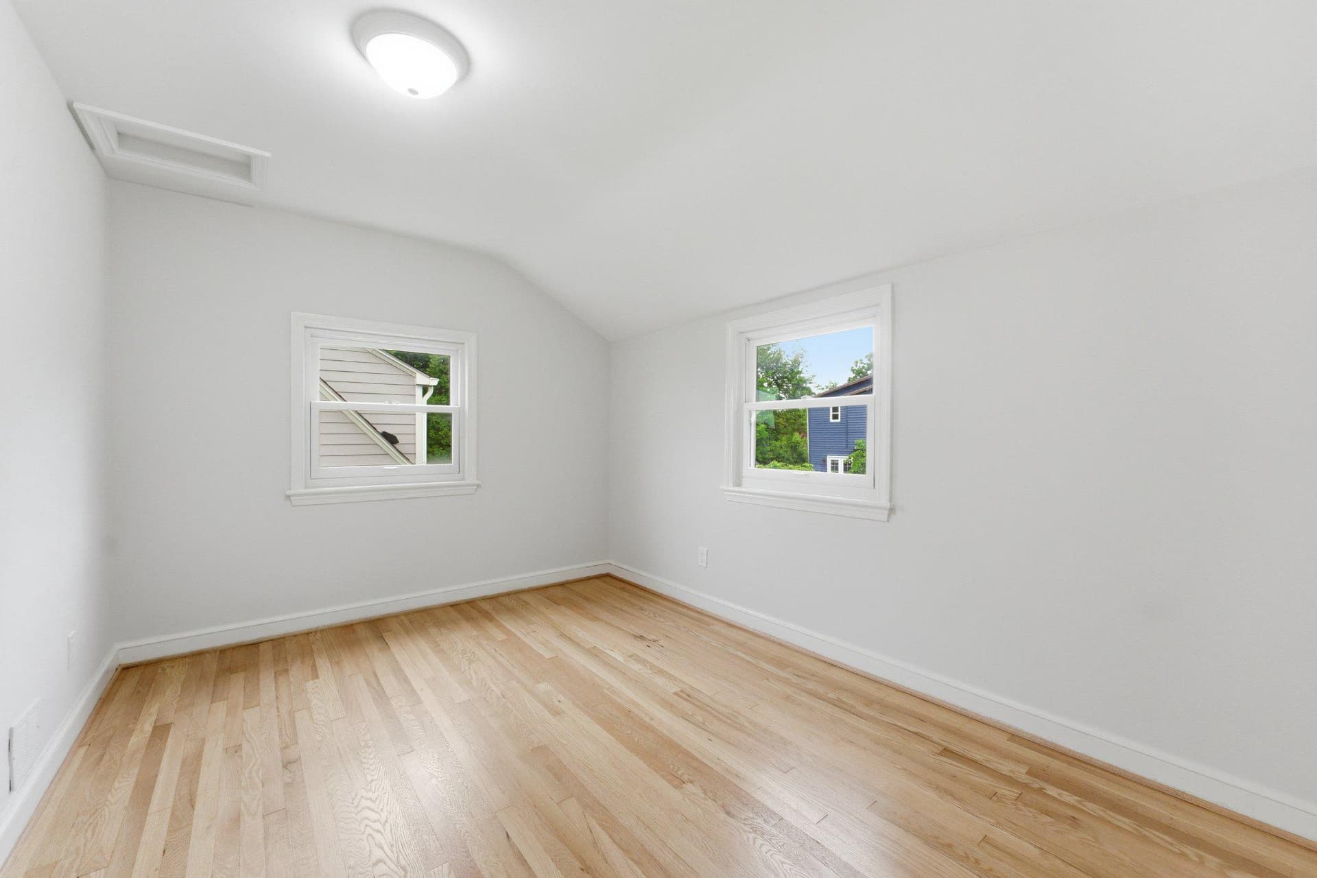 10143 Dallas Avenue photo 31