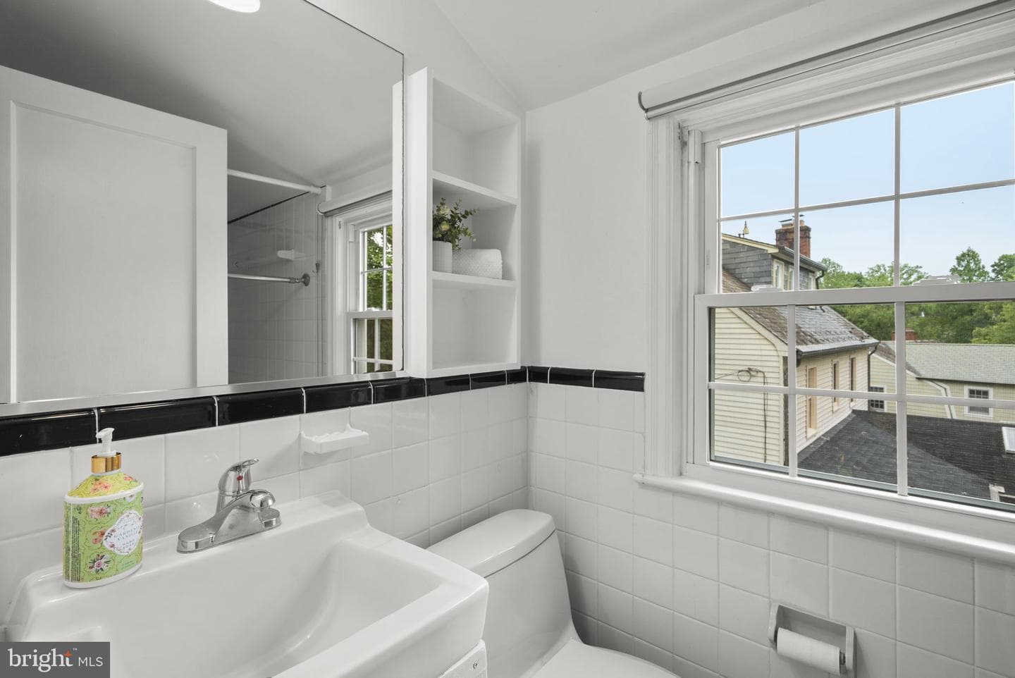 5600 Wood Way photo 23
