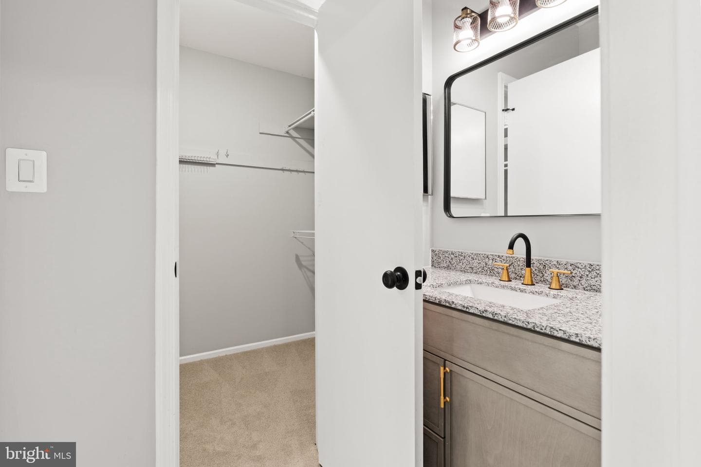 405 Amberfield Lane photo 30