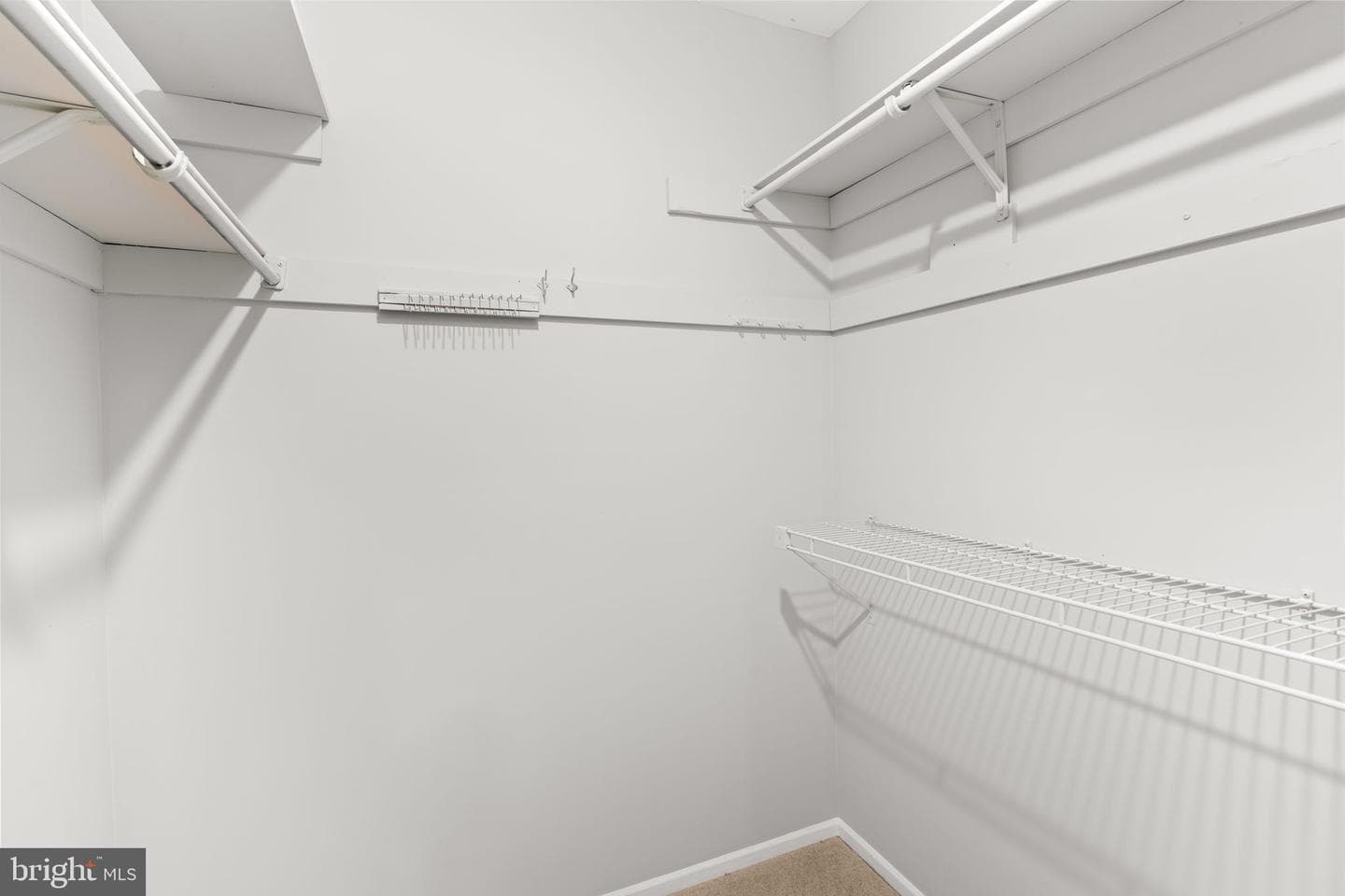405 Amberfield Lane photo 31