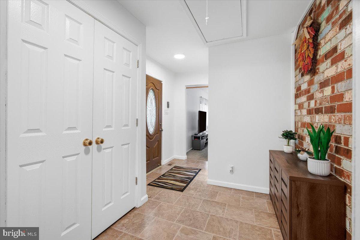 807 Brice Road photo 22