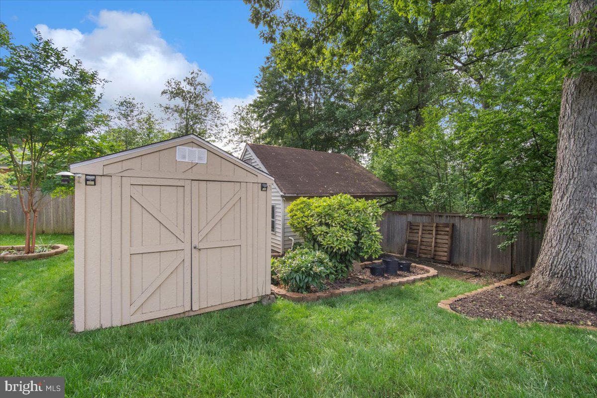 807 Brice Road photo 45