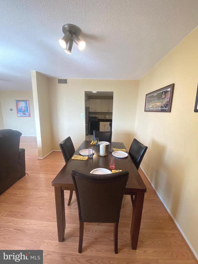 118 Monroe Street #709 photo 8