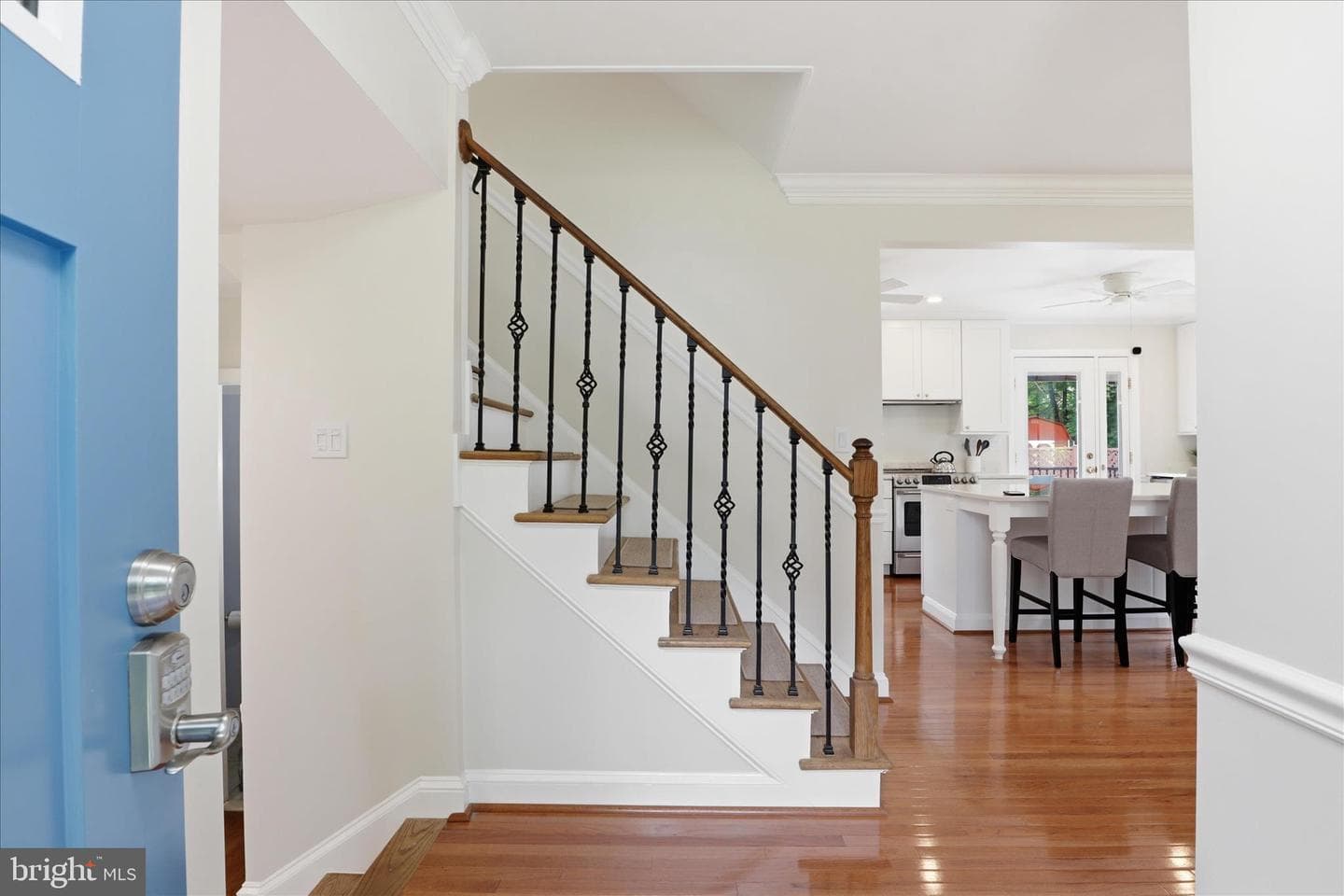 6939 Wick Lane photo 7