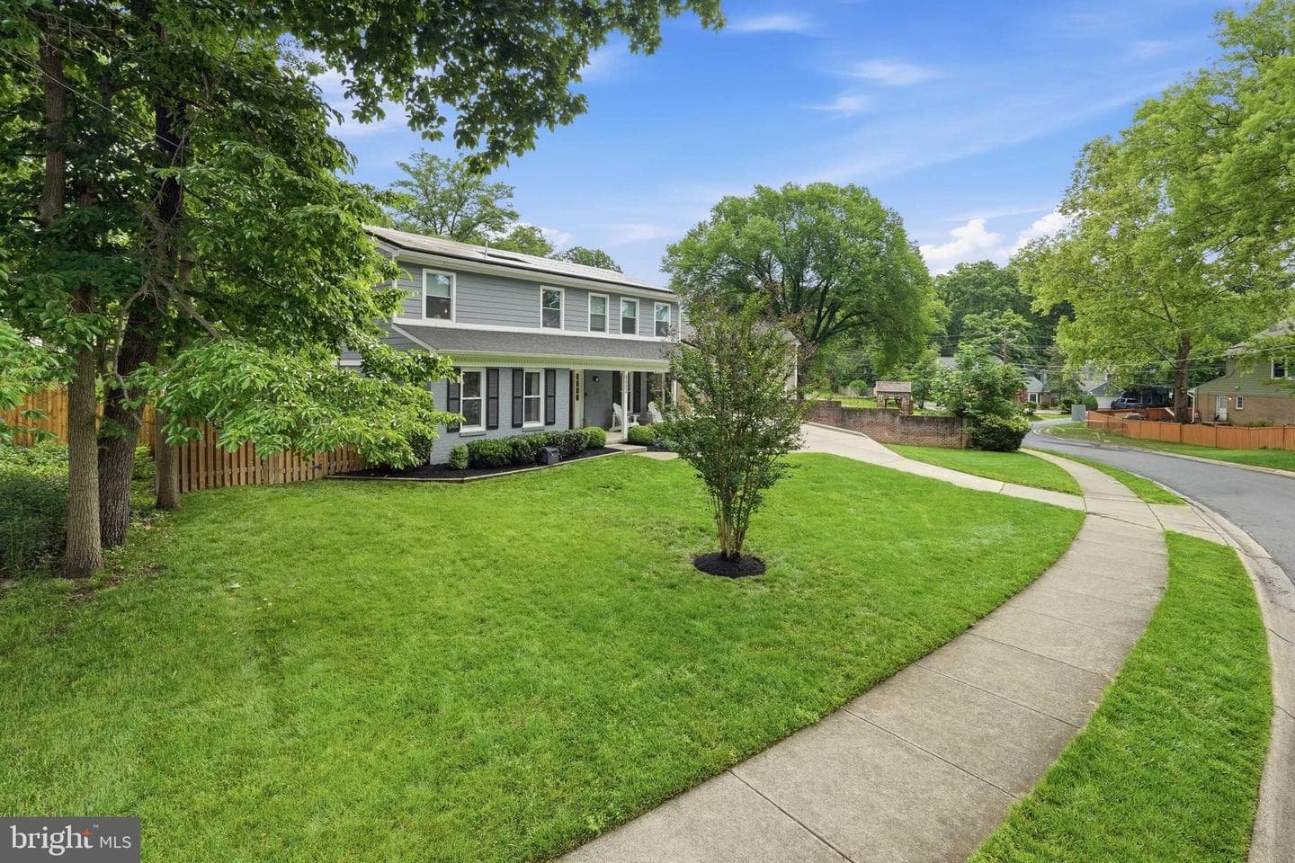 8803 Liberty Lane photo 4