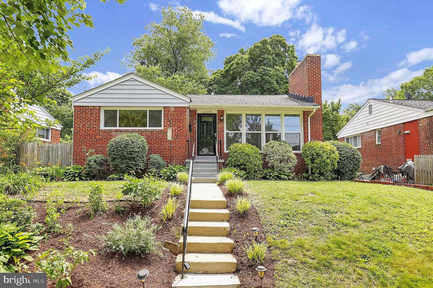10307 Insley Street photo 3