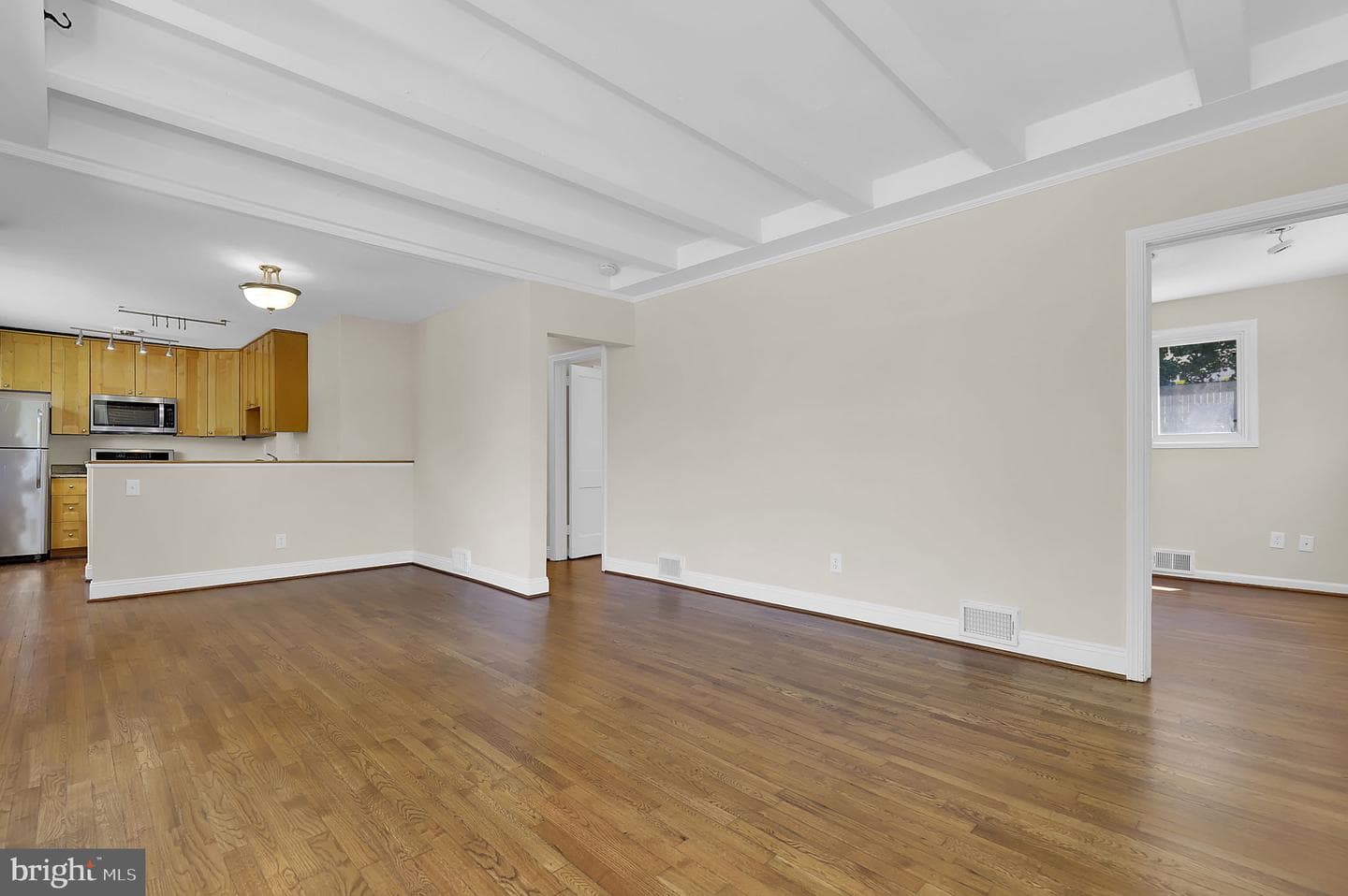 10307 Insley Street photo 9