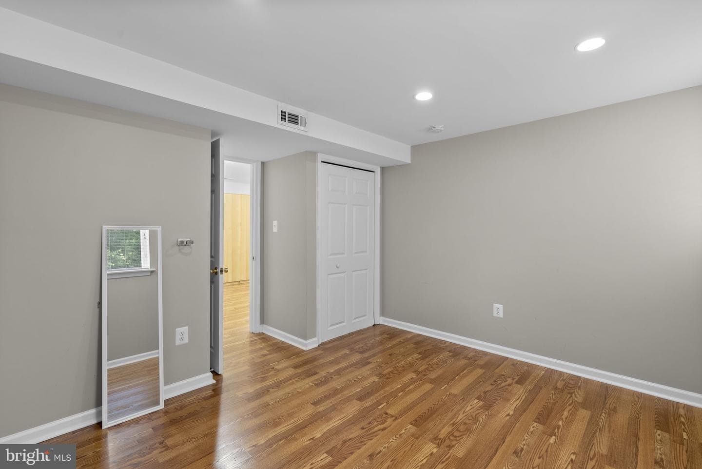 1119 Halesworth Drive photo 39