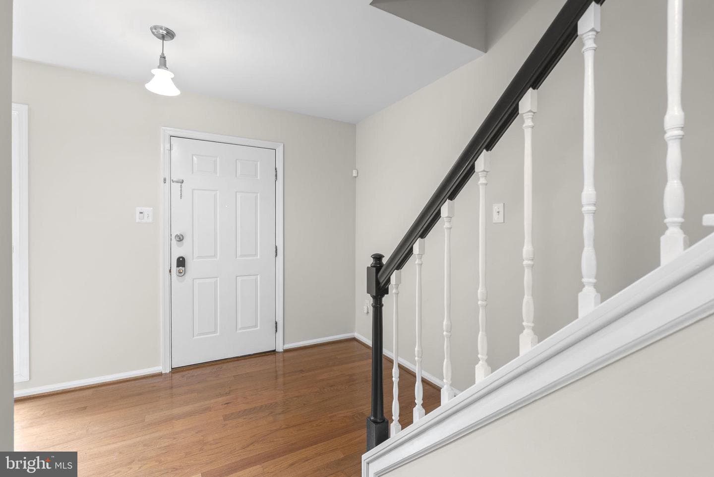 1119 Halesworth Drive photo 5