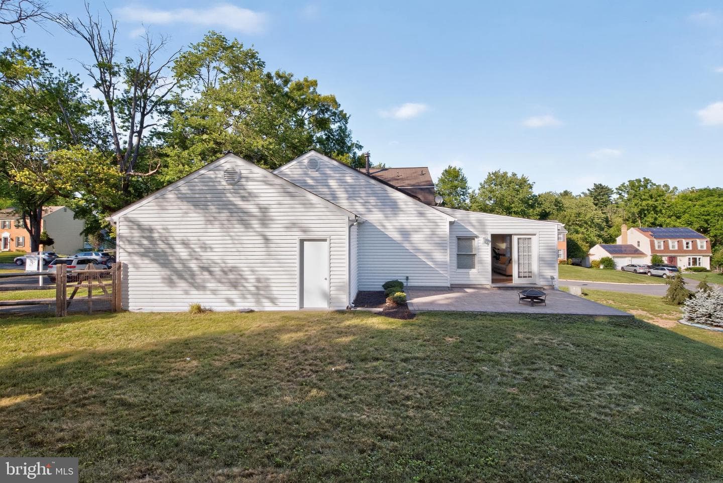 11000 Lopa Lane photo 32