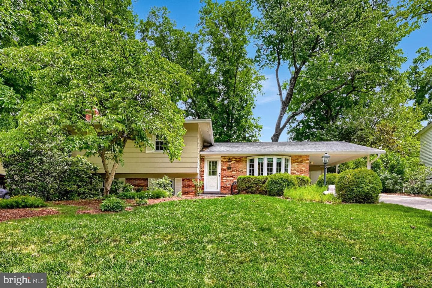 852 Diamond Drive photo 37