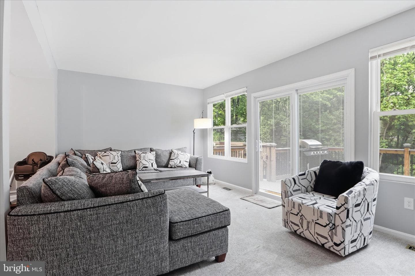 71 Kinsman View Circle photo 3