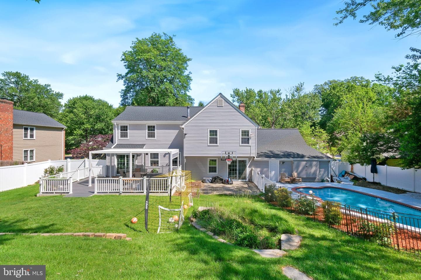 13716 Lockdale Road photo 34