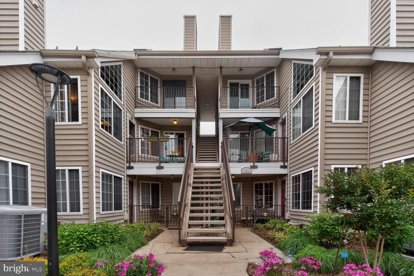 10839 Amherst Avenue #b photo 20