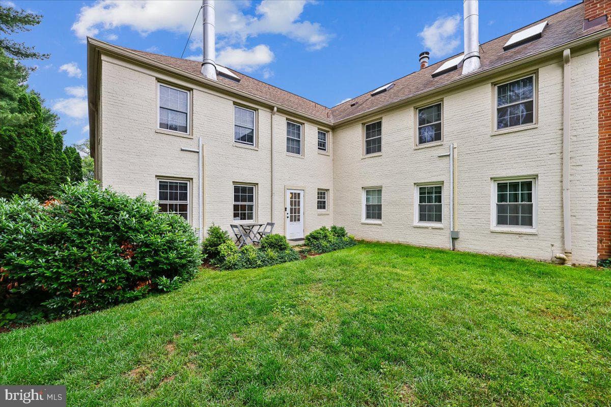 8205 Grubb Road #101 photo 19