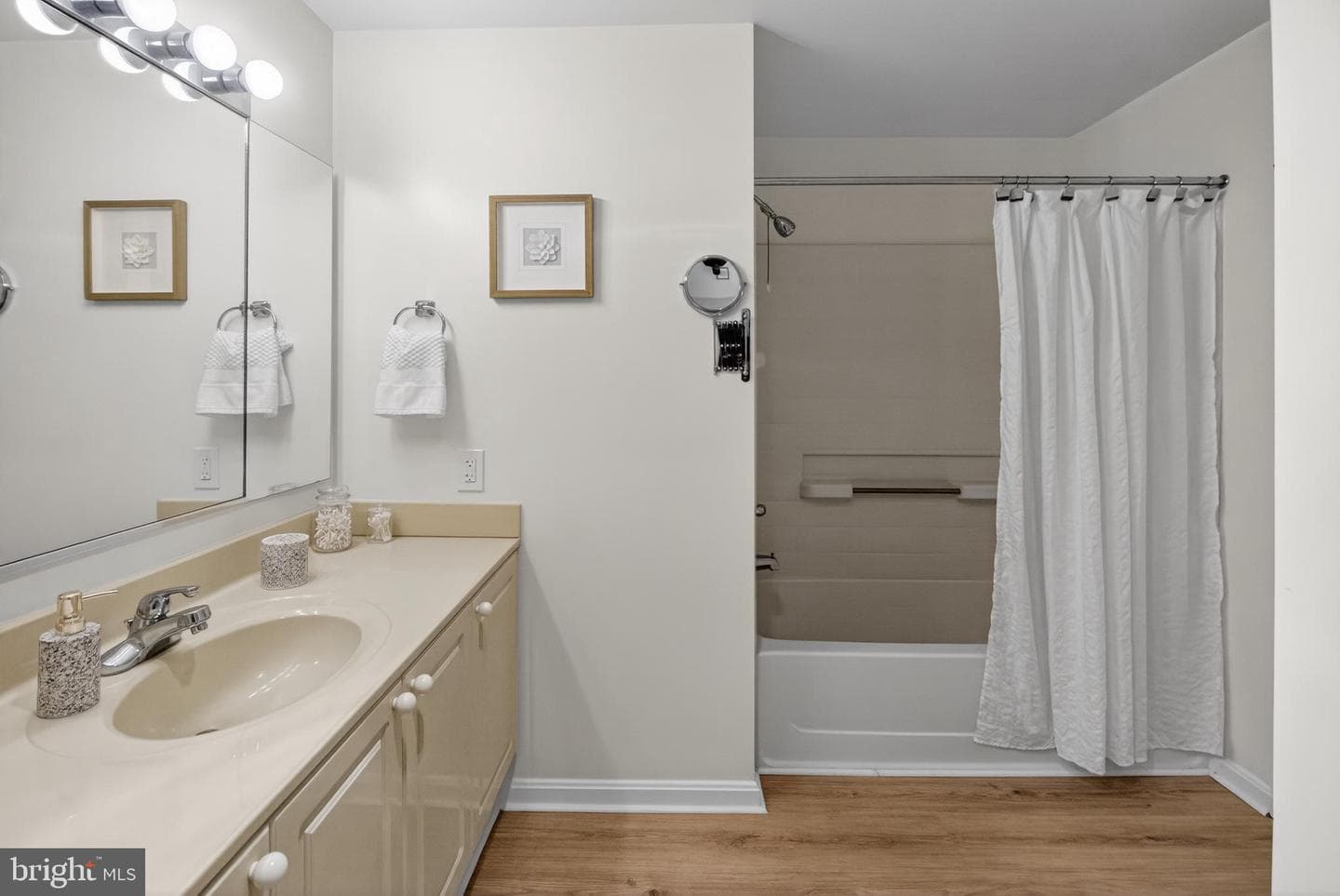 3005 S Leisure World Boulevard #209 photo 22