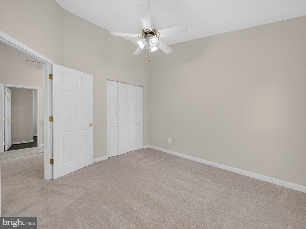 9413 Vineyard Haven Drive photo 32