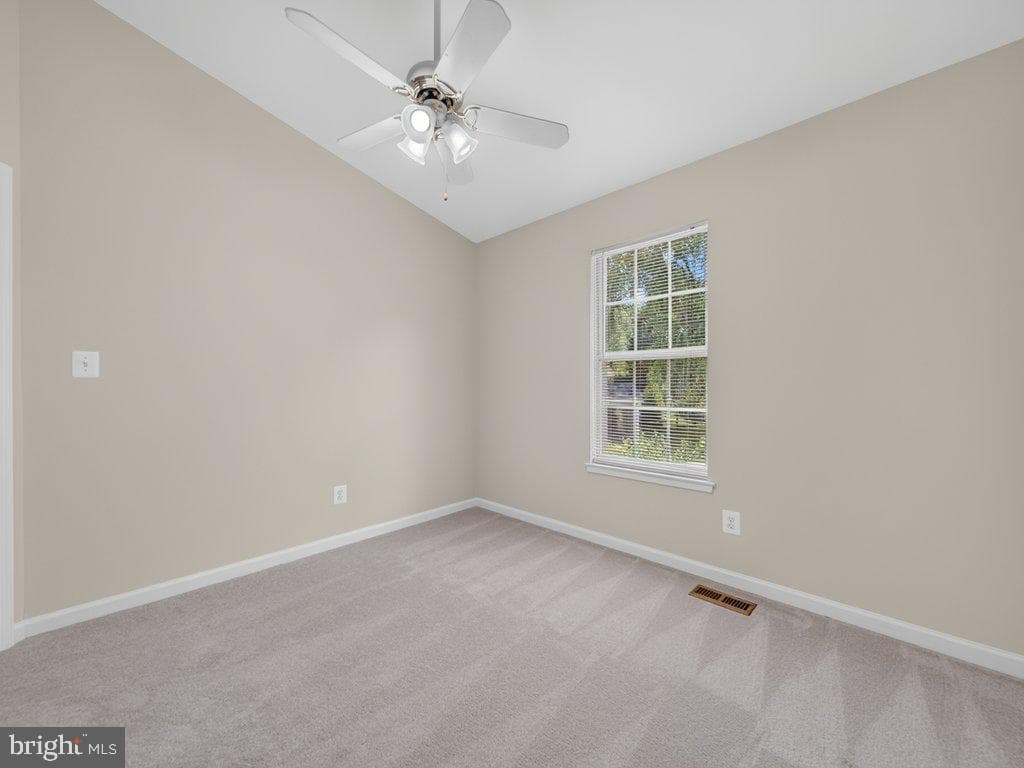 9413 Vineyard Haven Drive photo 34