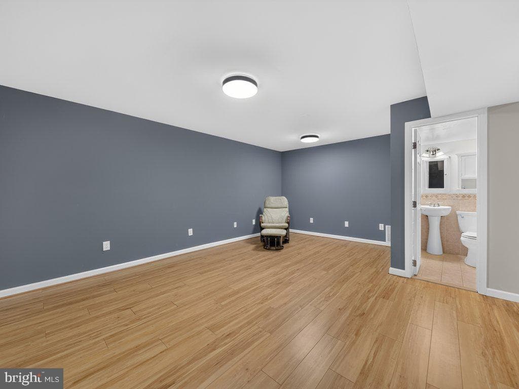 9413 Vineyard Haven Drive photo 52