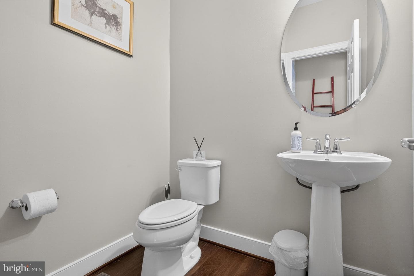 310 Crown Park Avenue photo 24