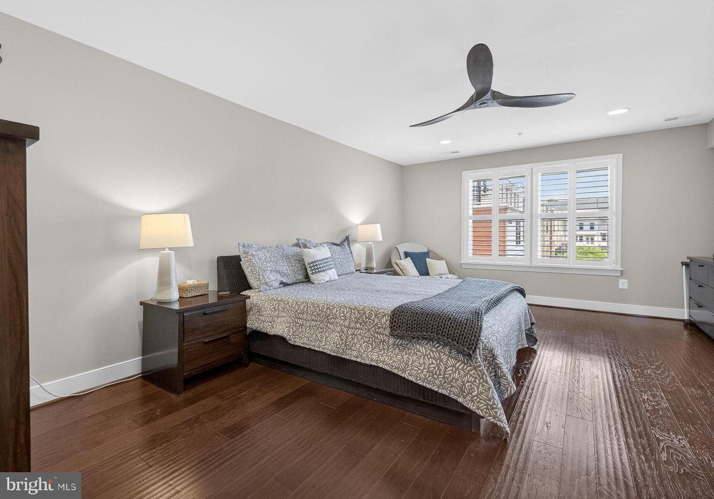 310 Crown Park Avenue photo 26