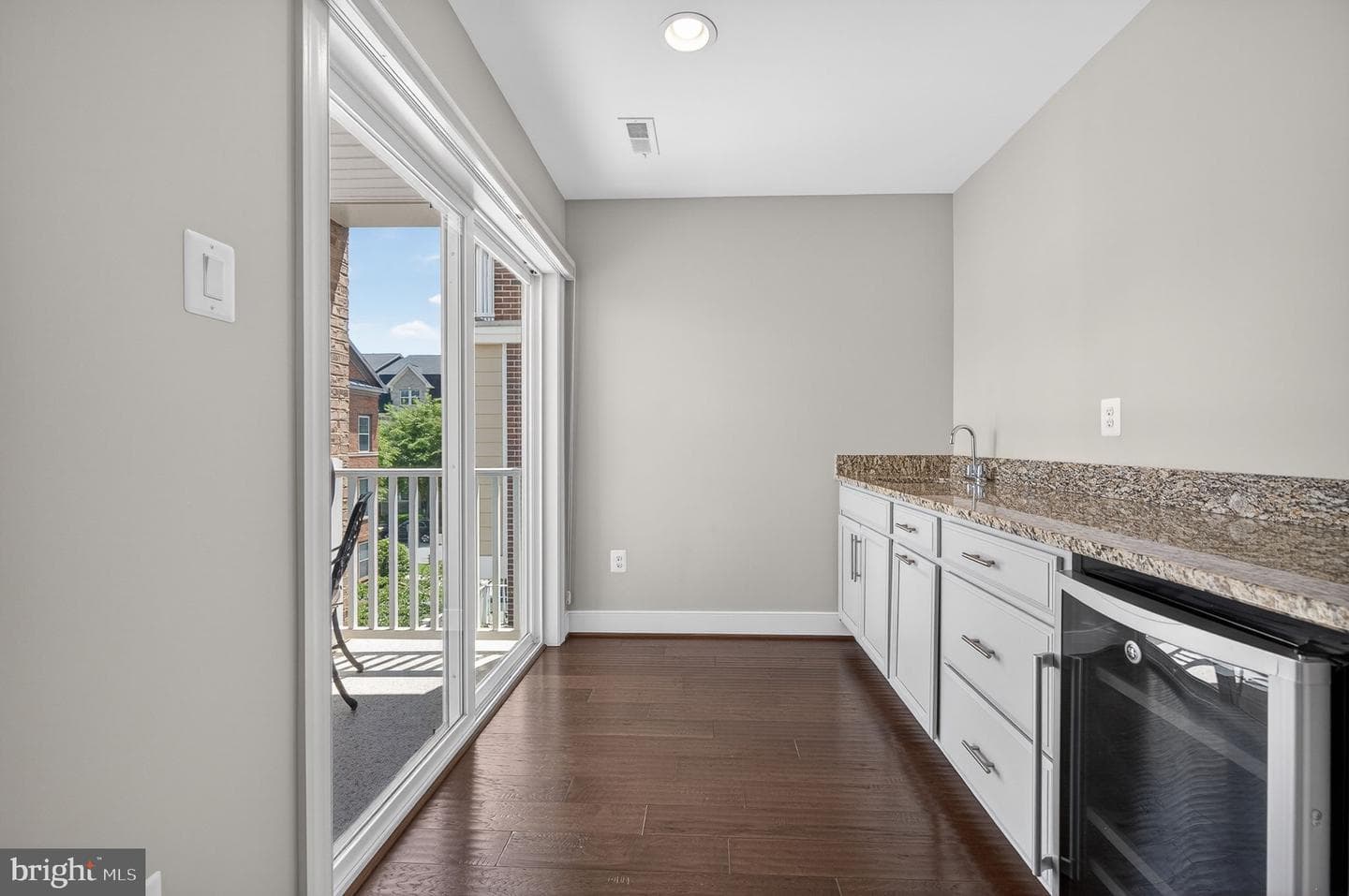 310 Crown Park Avenue photo 30