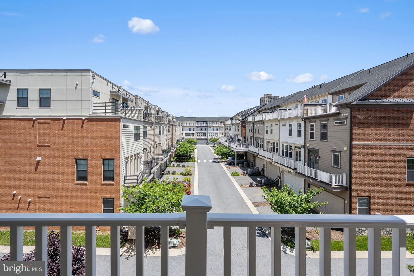 310 Crown Park Avenue photo 32