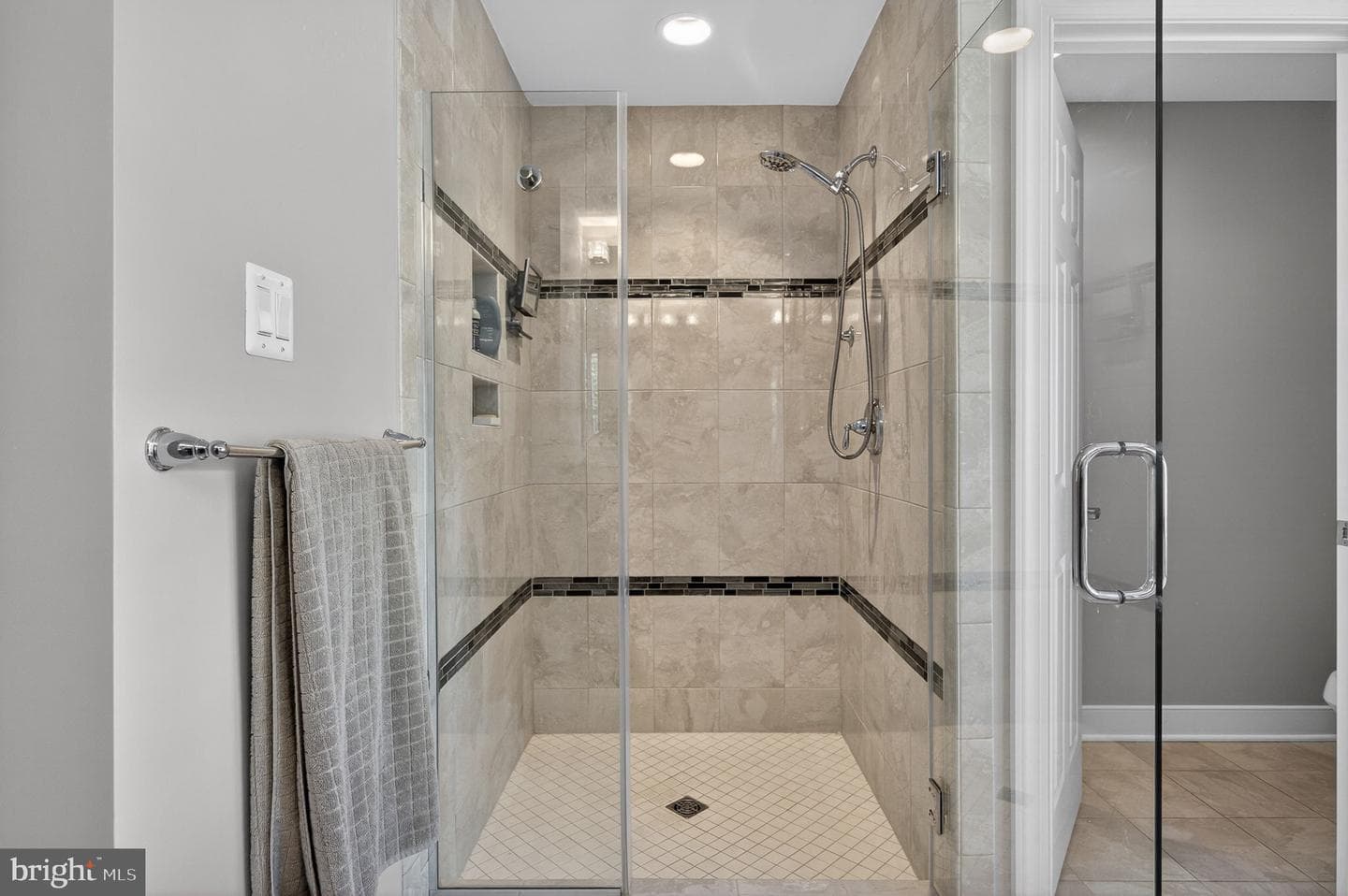 310 Crown Park Avenue photo 38