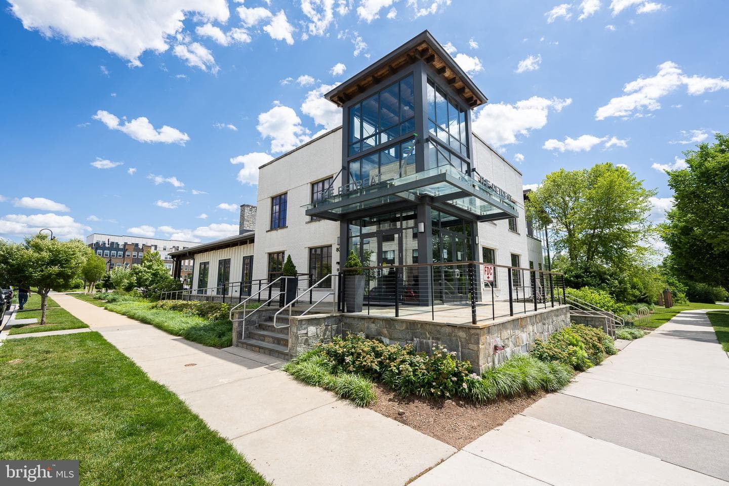 310 Crown Park Avenue photo 60