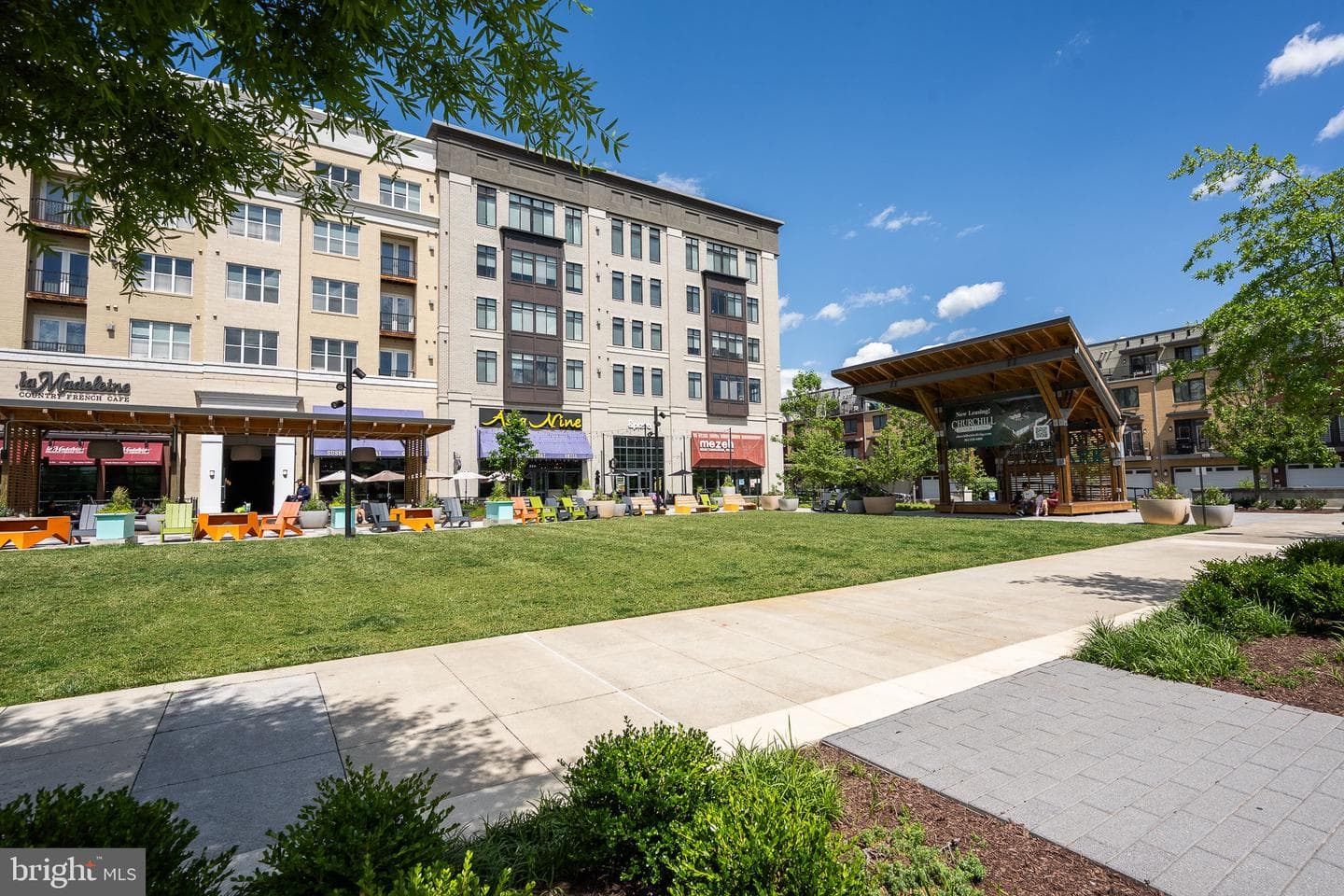 310 Crown Park Avenue photo 69