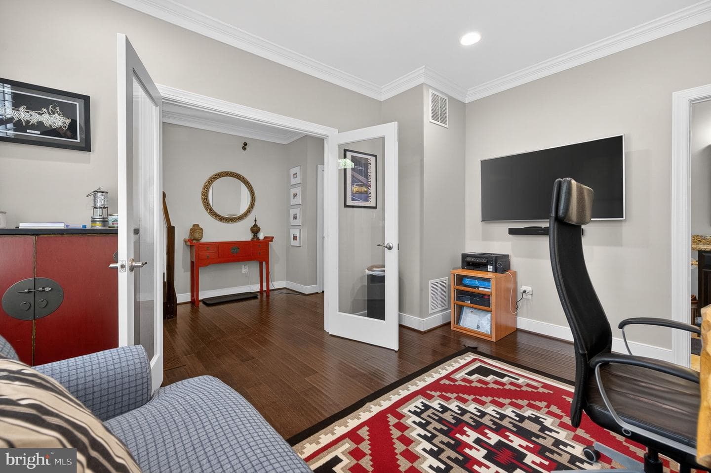 310 Crown Park Avenue photo 8