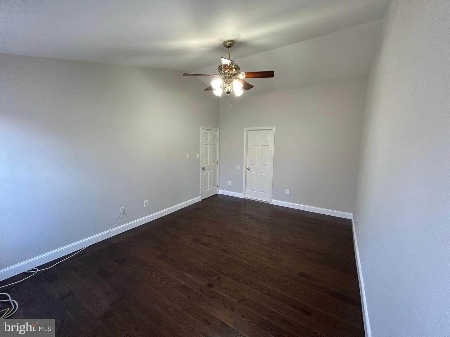 18527 Meadowland Terrace photo 24
