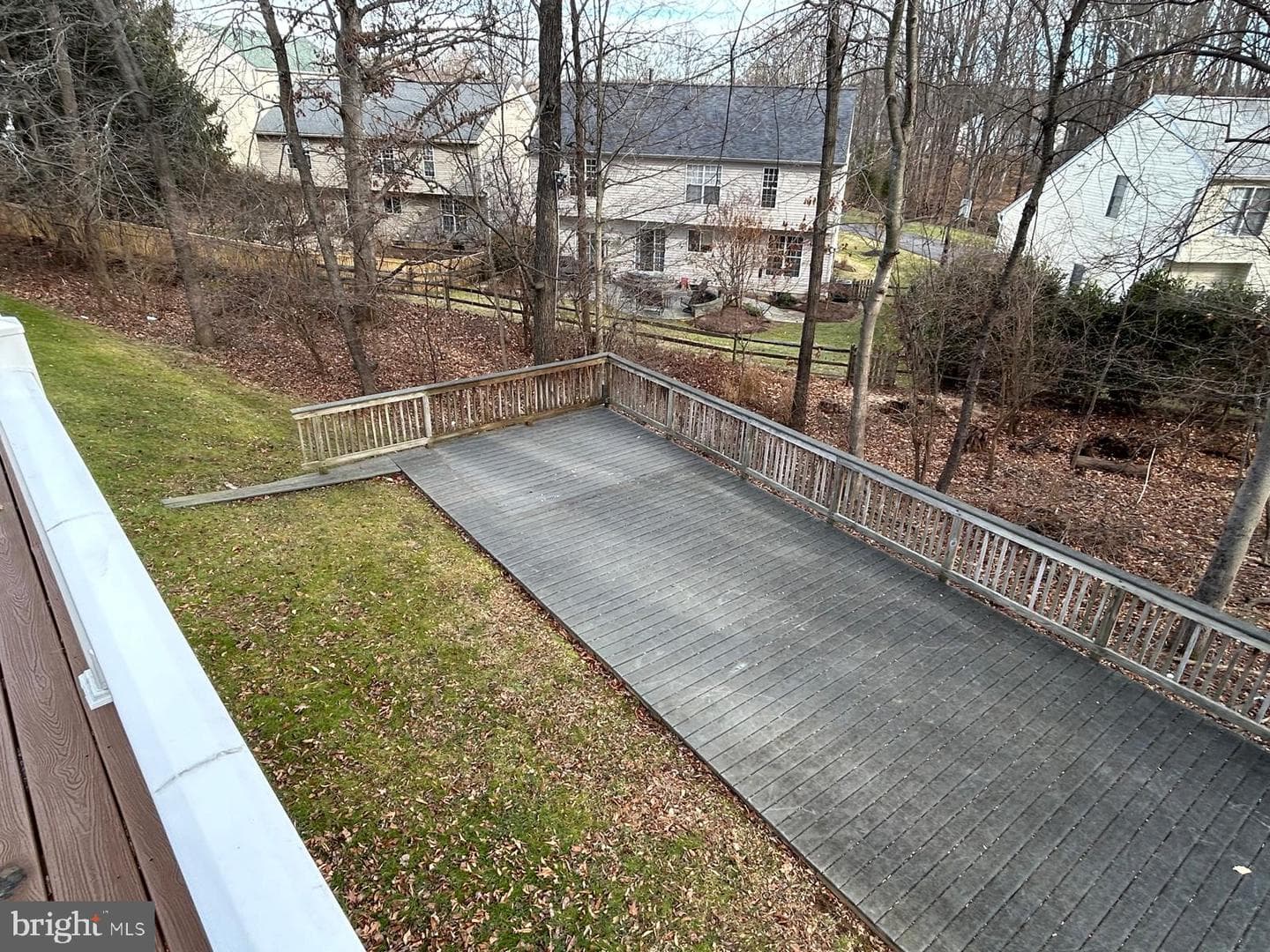 18527 Meadowland Terrace photo 47