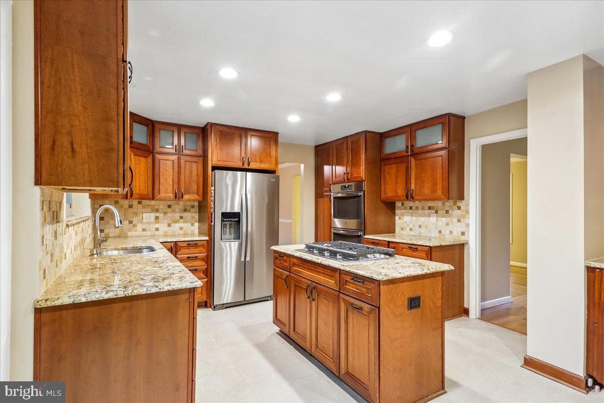 11704 Stonington Place photo 18
