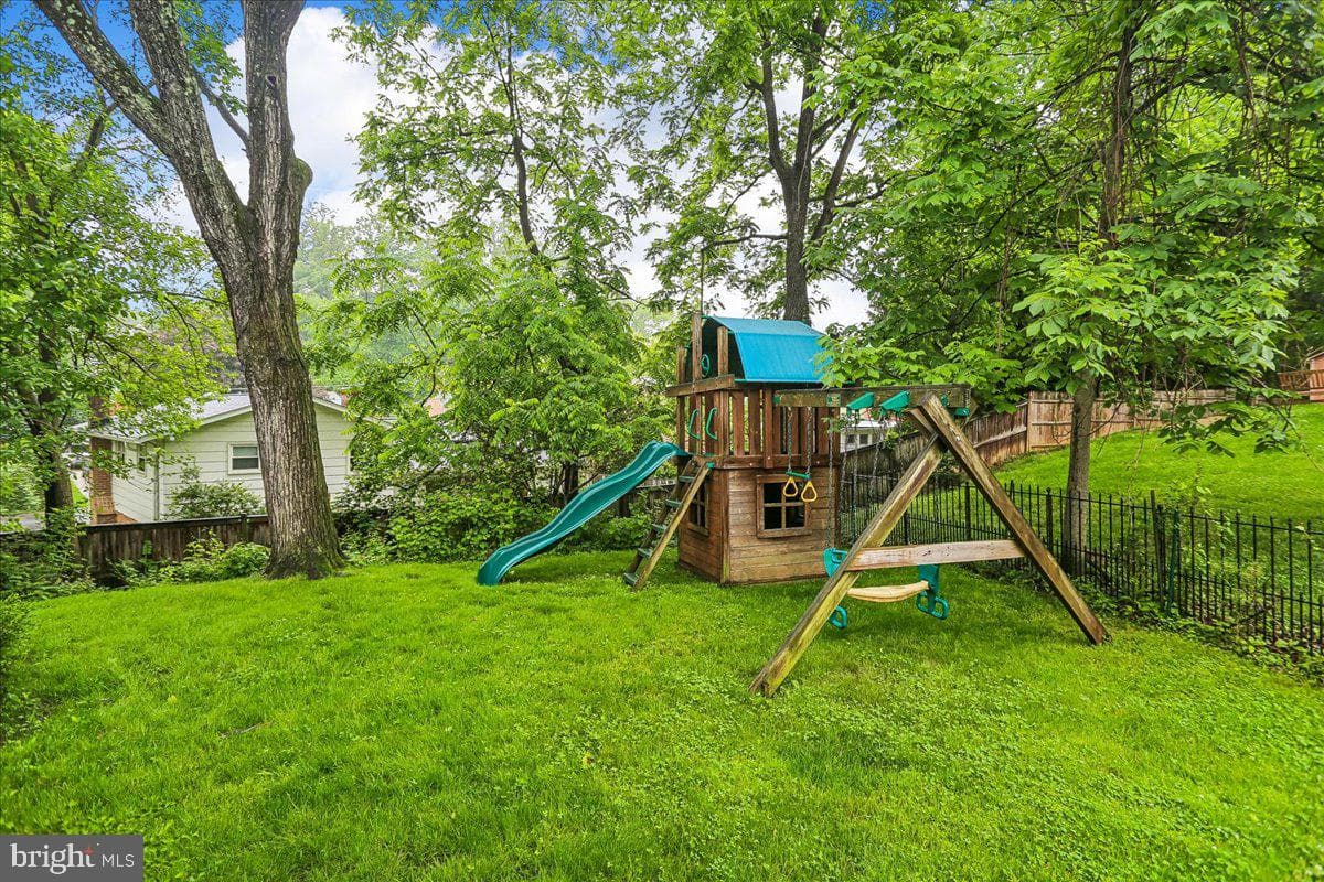 11704 Stonington Place photo 57
