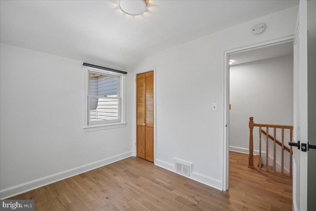 5304 Sherrill Avenue photo 22