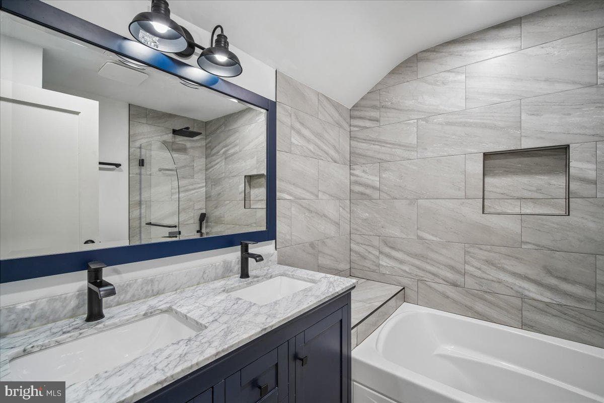 5304 Sherrill Avenue photo 23