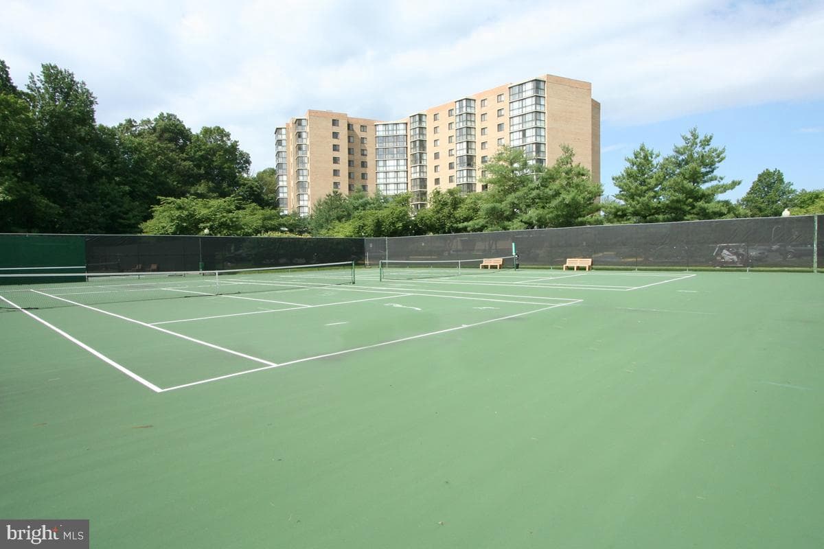 15000 Candover Court #278-B photo 38