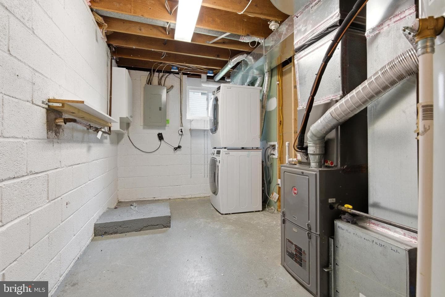 14114 Arctic Avenue photo 32