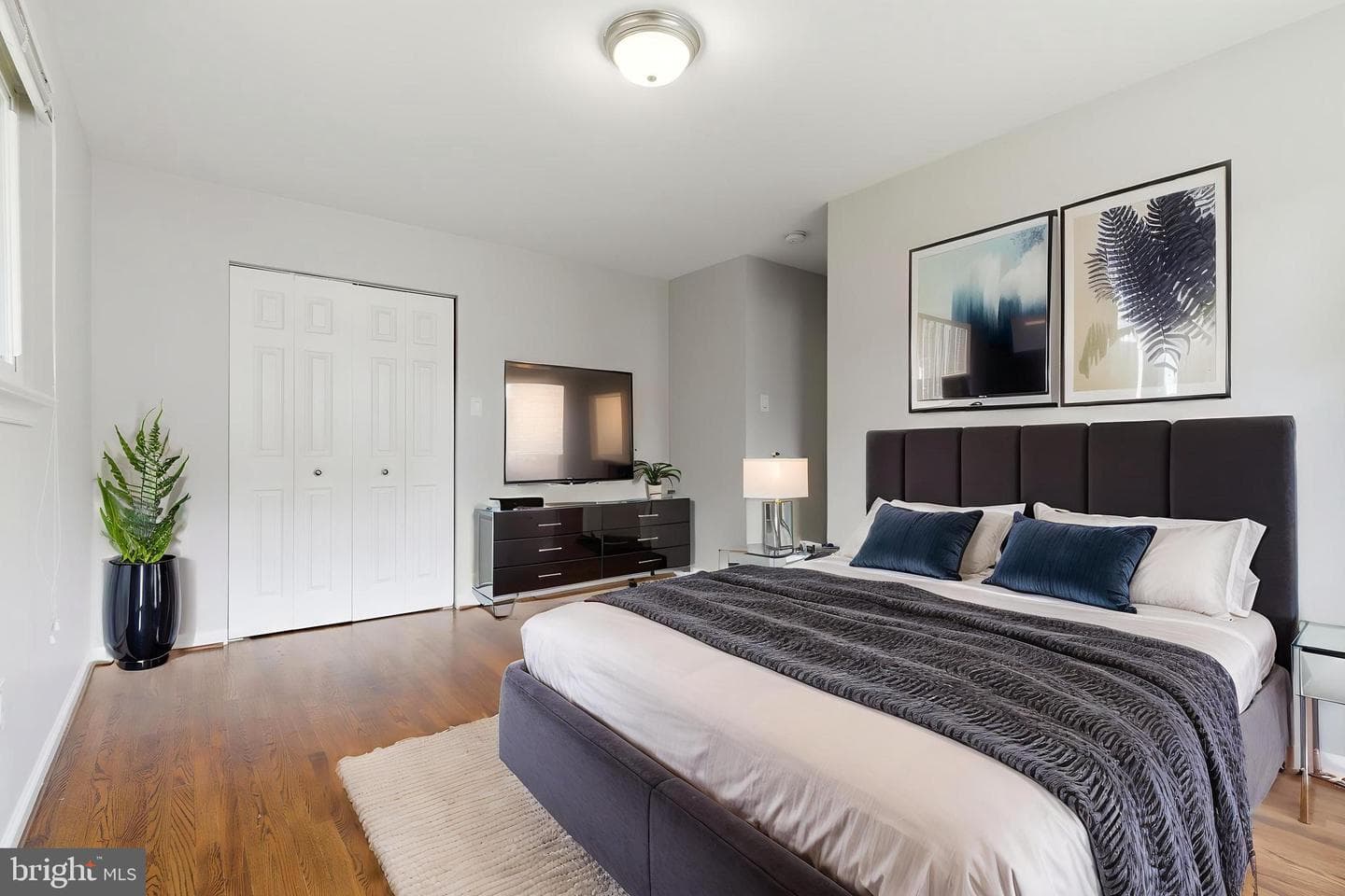 14114 Arctic Avenue photo 46