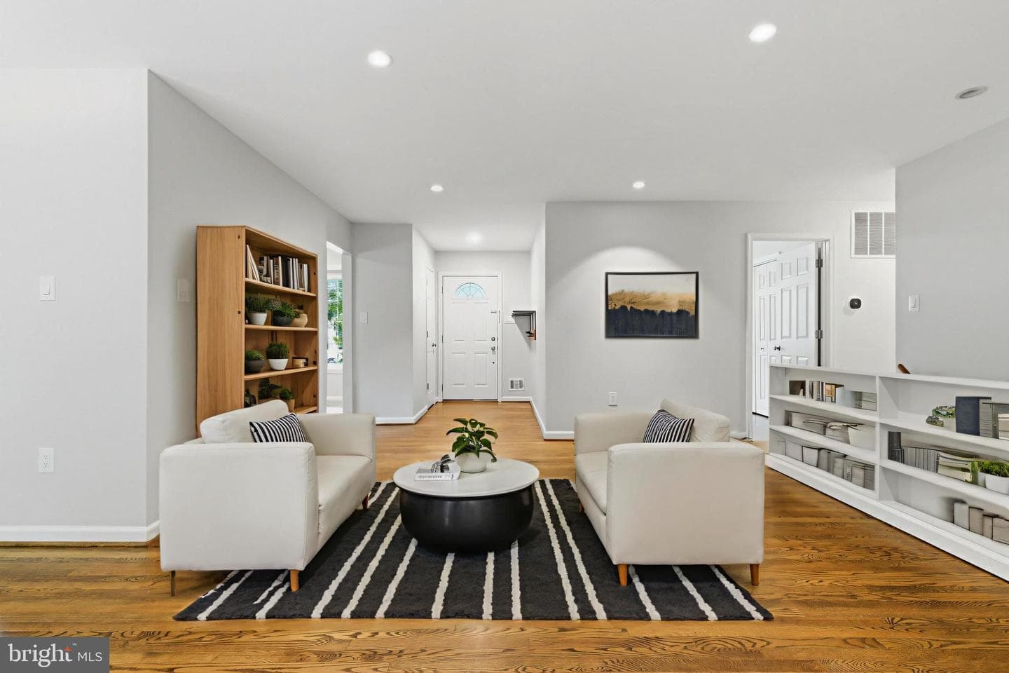 14114 Arctic Avenue photo 53