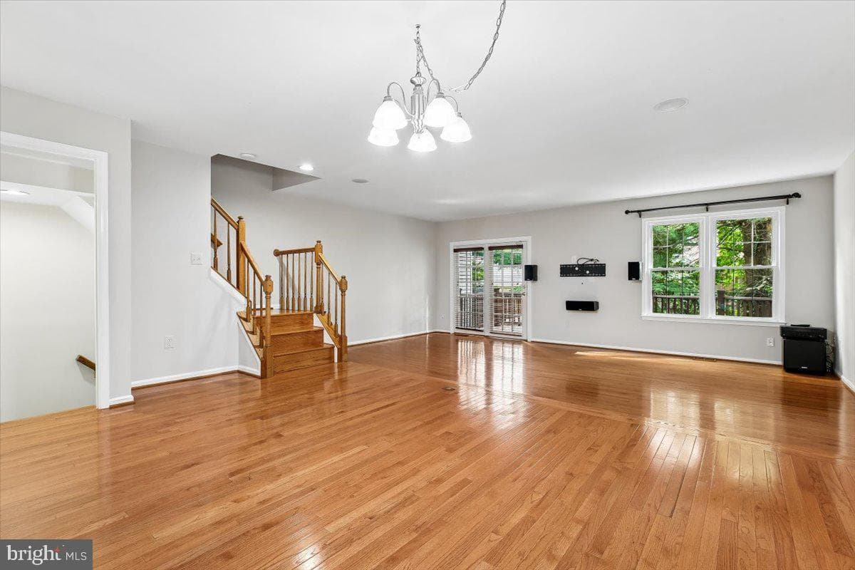 6024 Loganwood photo 21
