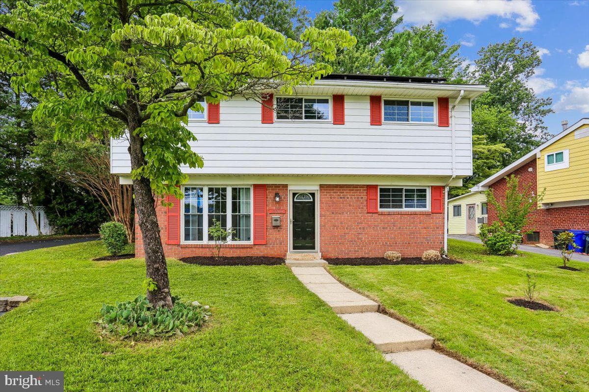 13204 Magellan Avenue, Rockville