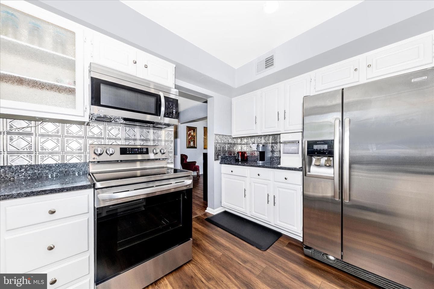 17021 Flatwood Road photo 10