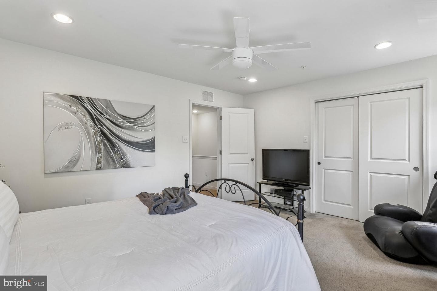 123 Fairbanks Drive photo 42